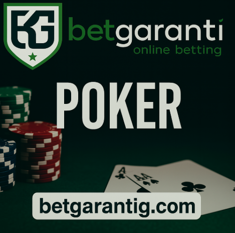Betgaranti poker masası, oyun kartları ve fişler